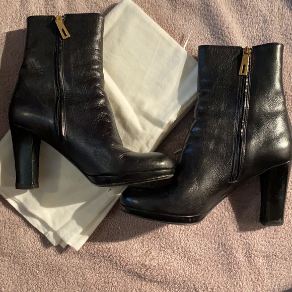 Authentic Prada leather boots 8.5 - Picture 3 of 6